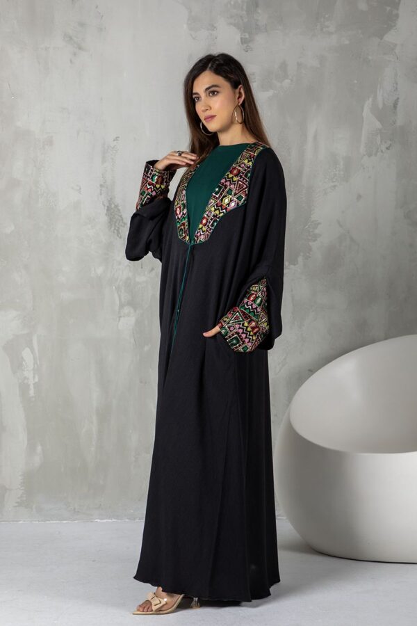 Leila Abaya - Black - Image 2