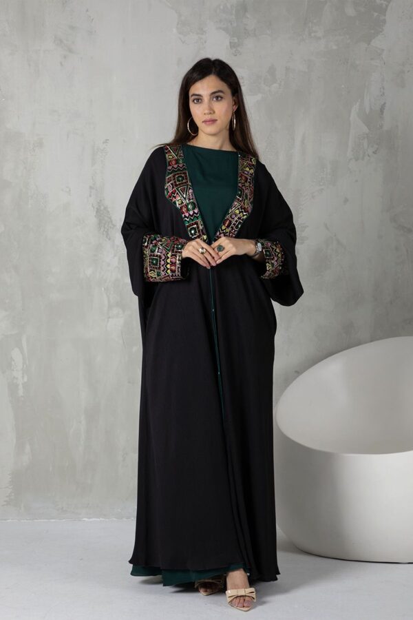Leila Abaya - Black