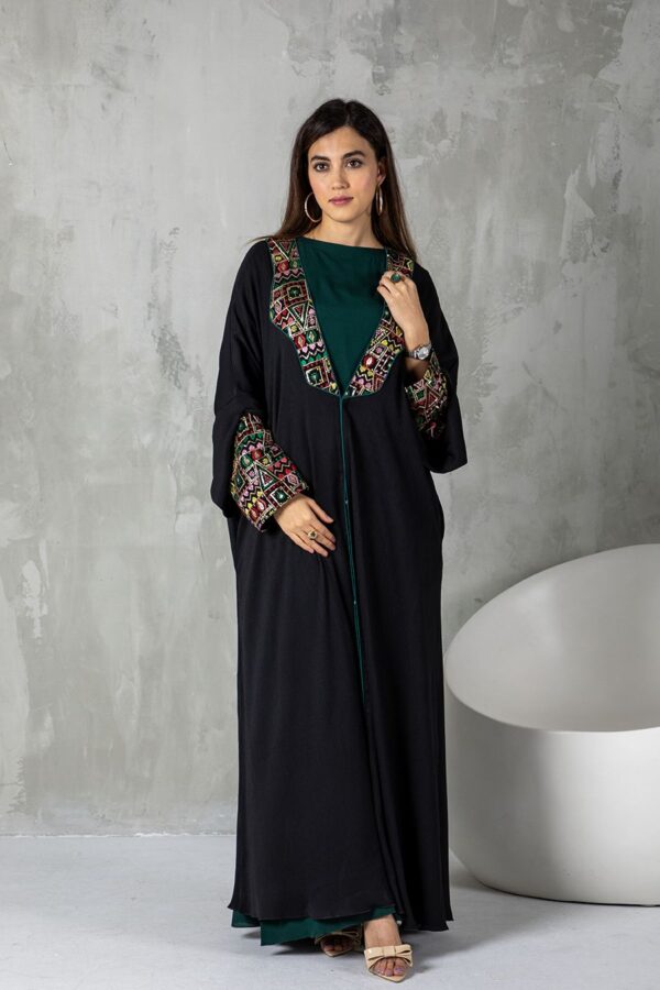 Leila Abaya - Black - Image 3